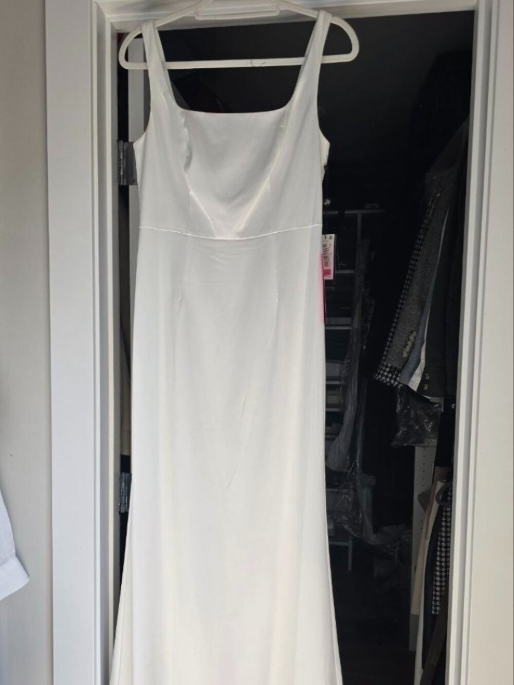 Adrianna Papell white formal dress size US Size 6 NWT
